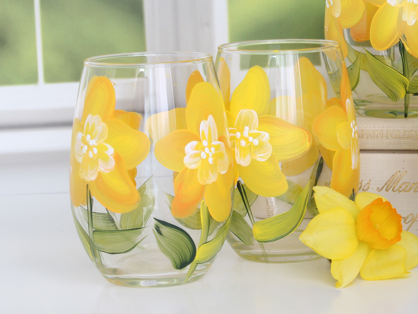 Hand-Painted Daffodil Wine Glasses Set of 2 – Floral Stemless Glass Gift